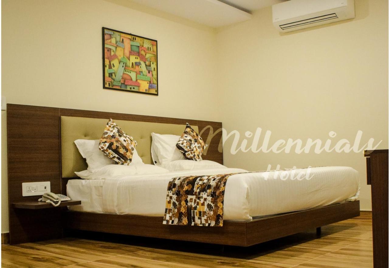 ホテル Pph Living Millennials Jigani Kammasandra エクステリア 写真