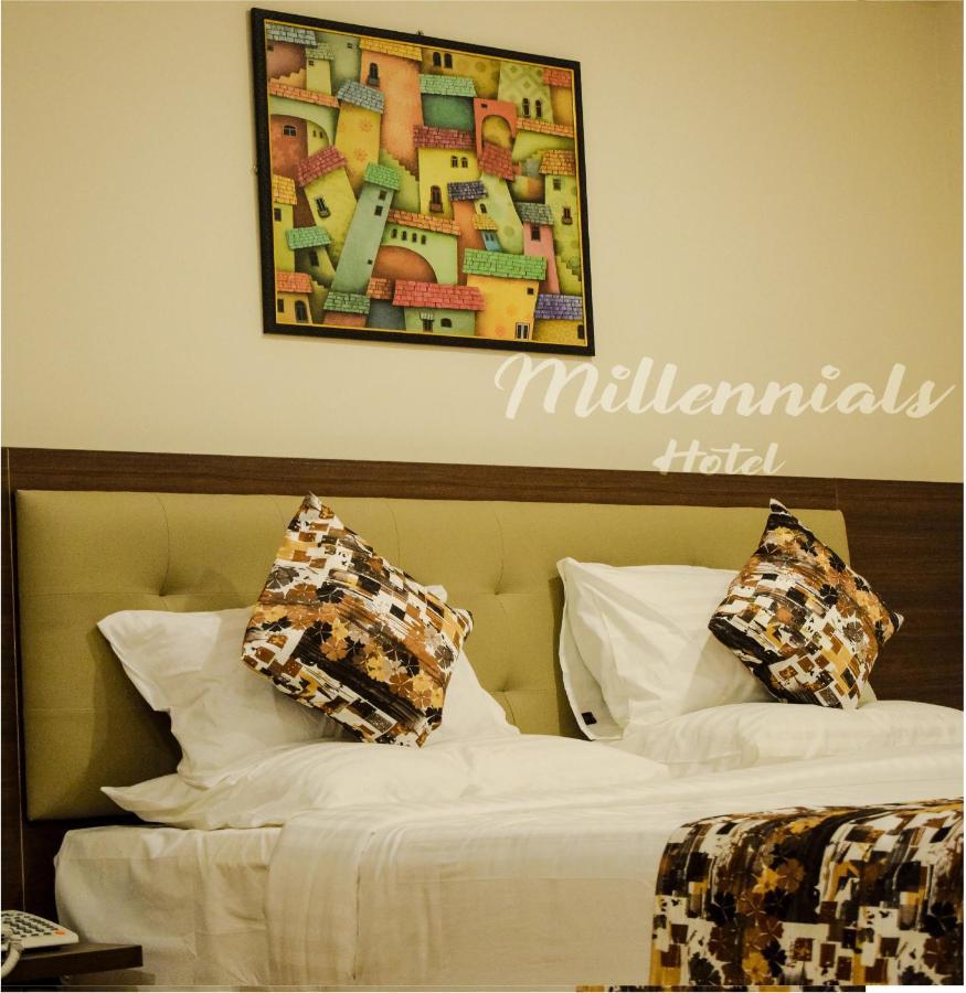 ホテル Pph Living Millennials Jigani Kammasandra エクステリア 写真